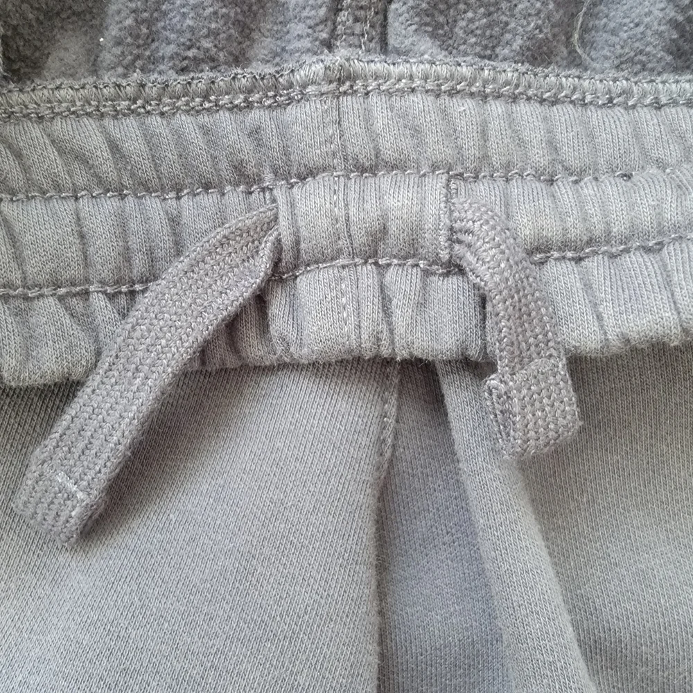 Nike Boys Club Size XL Navy Fleece Joggers. - Picture 9 of 15